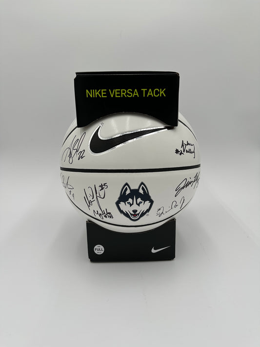 2002-2003 UConn WBB National Champions Team Autographed Basketball